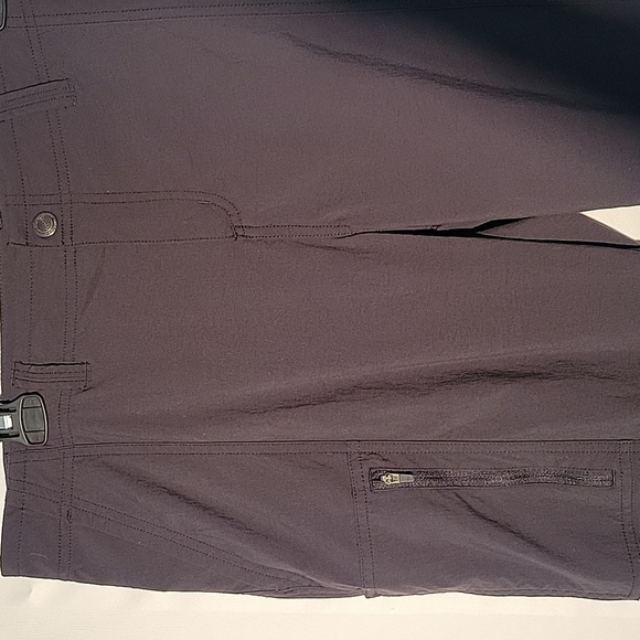 ROYAL ROBBINS Woman's Standard Fit Black Roll up Snap Capris, Size: 14 - Picture 2 of 13